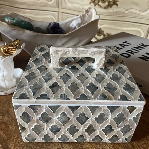 Beautiful Moroccan tile style large jewelry box NWT - Picture 11 of 16